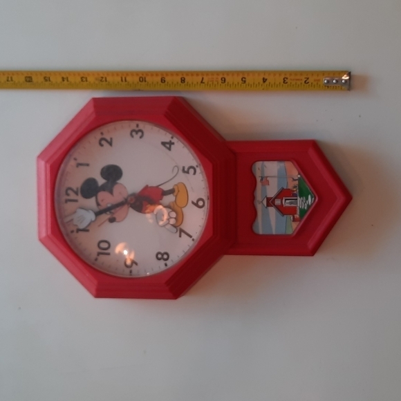 Disney Welby Mickey Mouse school wall clock - Picture 7 of 8